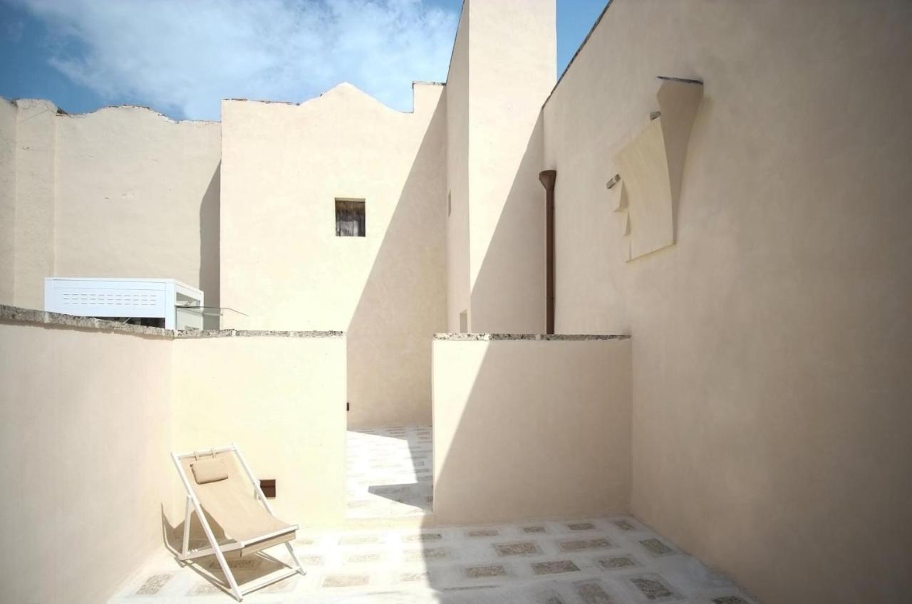 غالاتينا Palazzo Garibaldi - Luxury Suites المظهر الخارجي الصورة