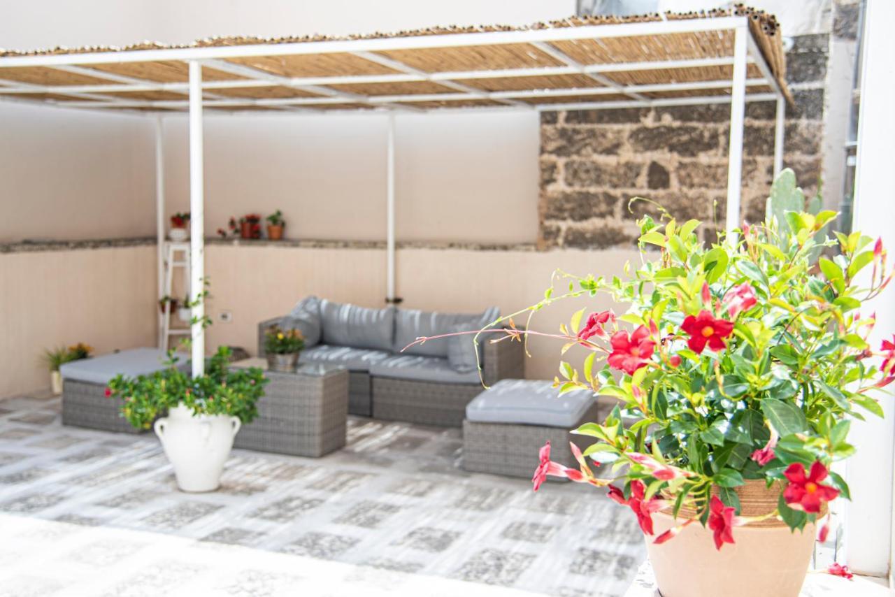 غالاتينا Palazzo Garibaldi - Luxury Suites المظهر الخارجي الصورة